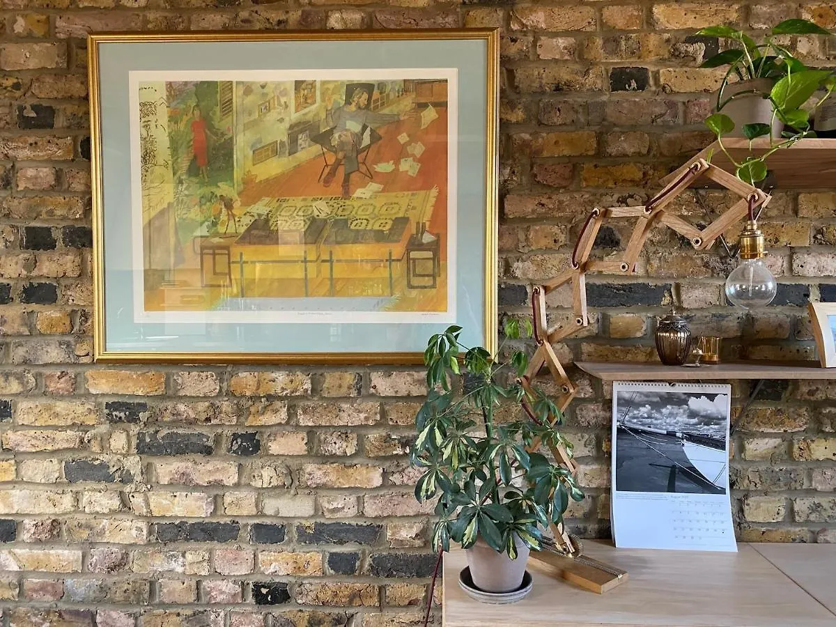 Bright & Beautiful Loft 10Mins To Shoreditch London United Kingdom