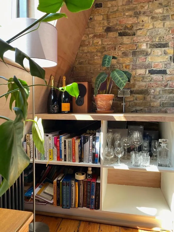 Bright & Beautiful Loft 10Mins To Shoreditch Londýn